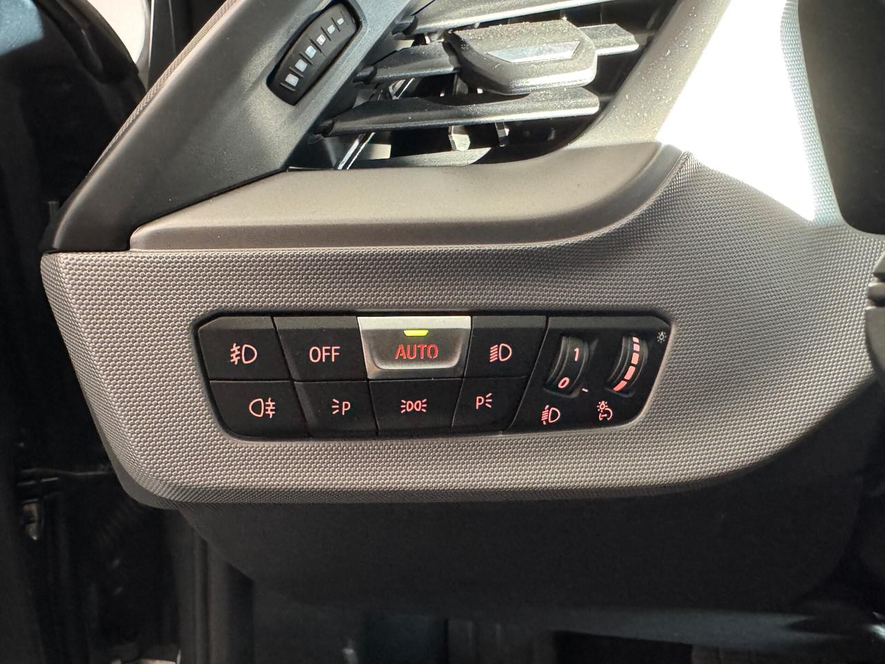 Bmw Serie 1 F40 116d - 2022