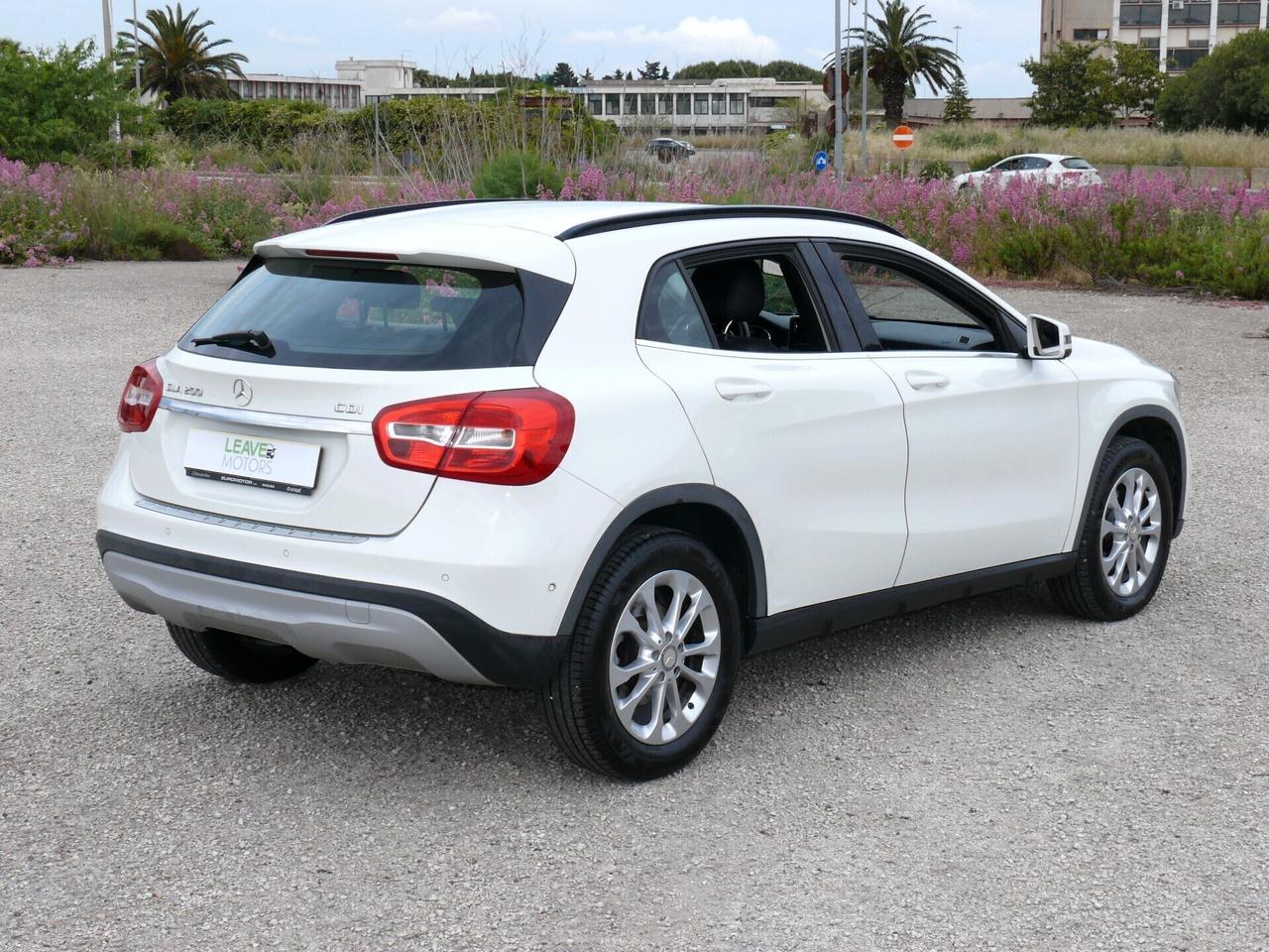 Mercedes-benz GLA 200 GLA 200 d - (M1324)