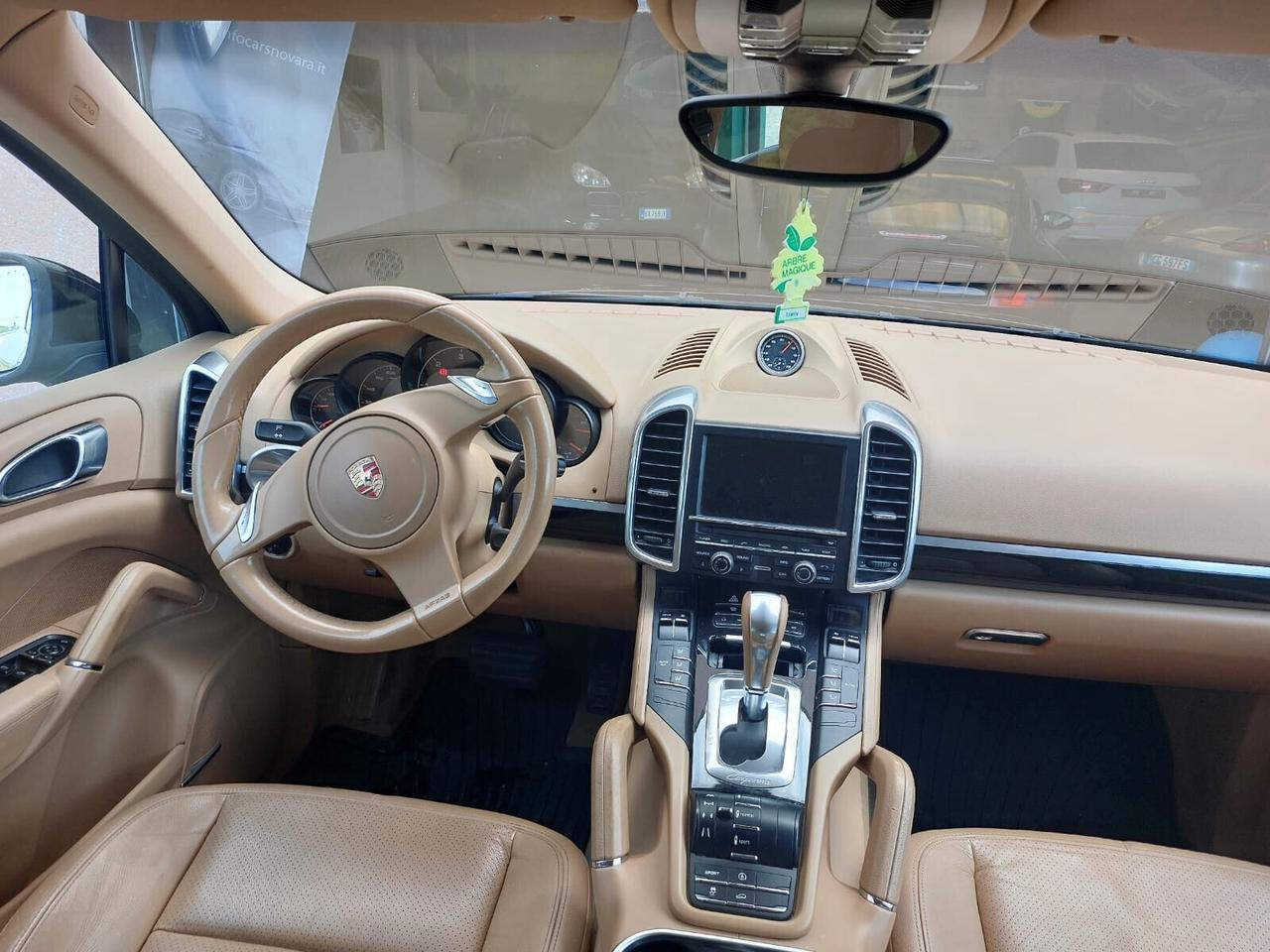 PORSCHE CAYENNE 3.0 V6 TDI 245cv CRHONO SPORT !!!