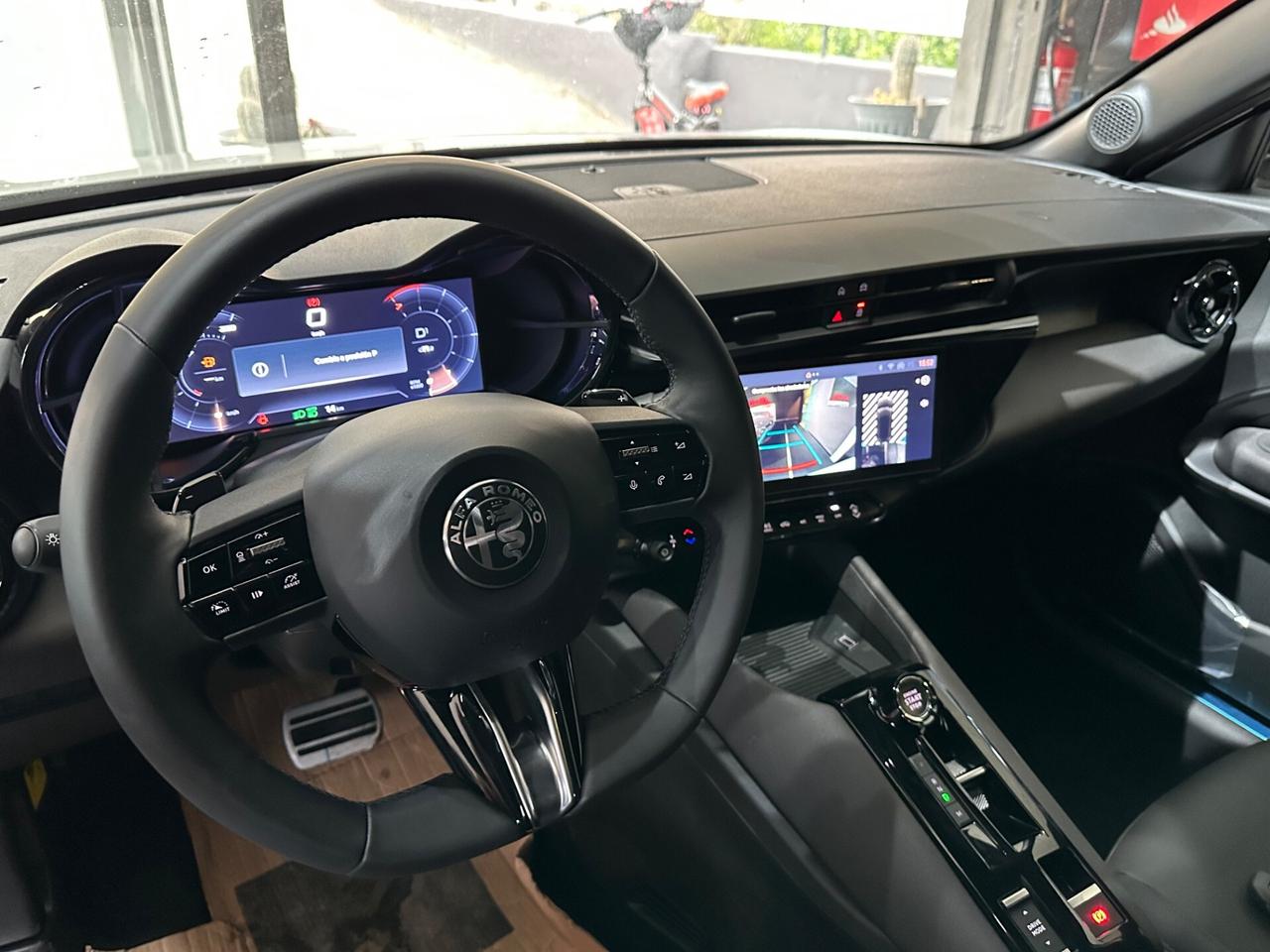 Alfa Romeo Junior 1.2 136 CV Hybrid eDCT6