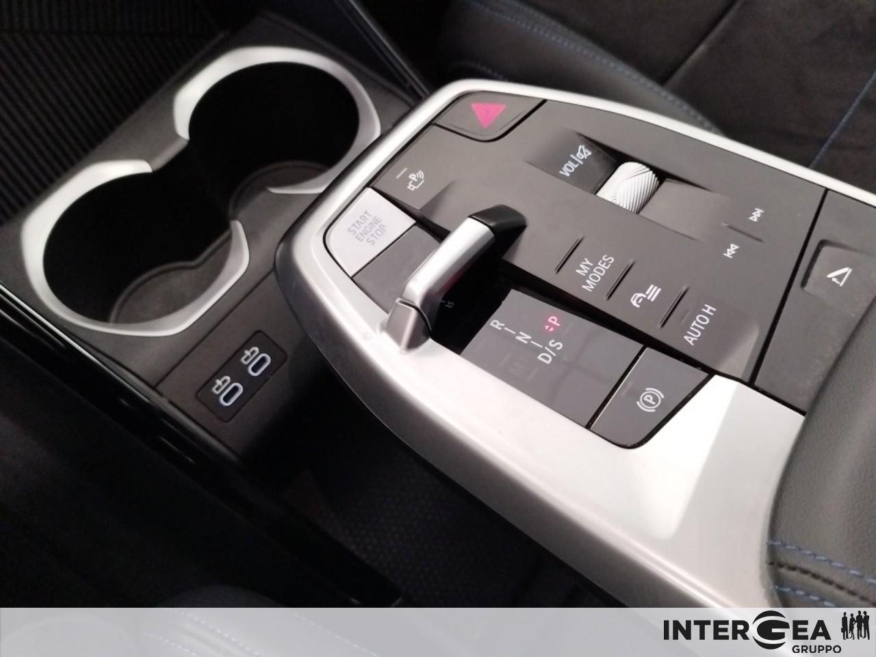 BMW X1 xdrive20d mhev 48V MSport auto