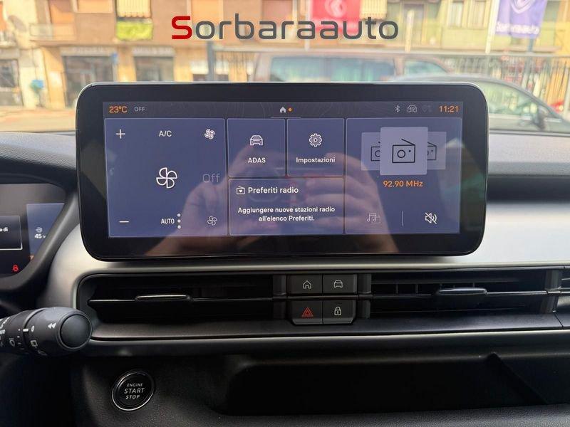 Jeep Avenger 1.2 Turbo 110 CV MHEV Summit con Tetto Apribile.