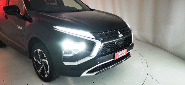 MITSUBISHI Eclipse Cross 2.4 MIVEC 4WD PHEV Instyle SDA Pack 0