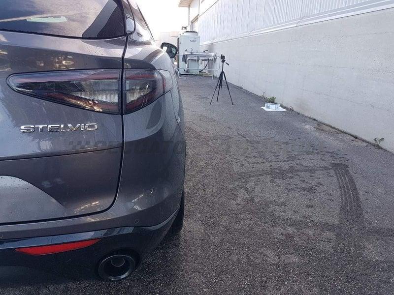 Alfa Romeo Stelvio Stelvio 2.2 t Veloce Q4 210cv auto