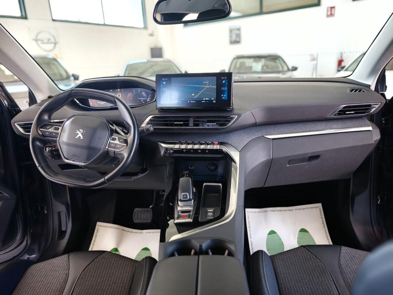 Peugeot 3008 BlueHDi 130 S&S EAT8 Active Pack