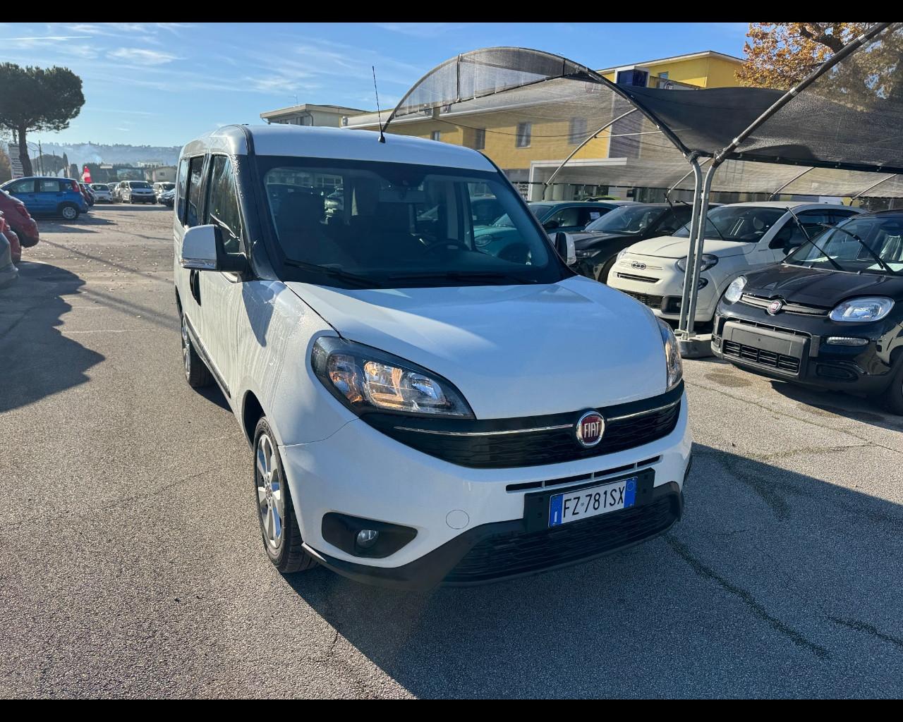 FIAT Doblò 3ª serie - Doblò 1.6 MJT 16V 120CV Lounge