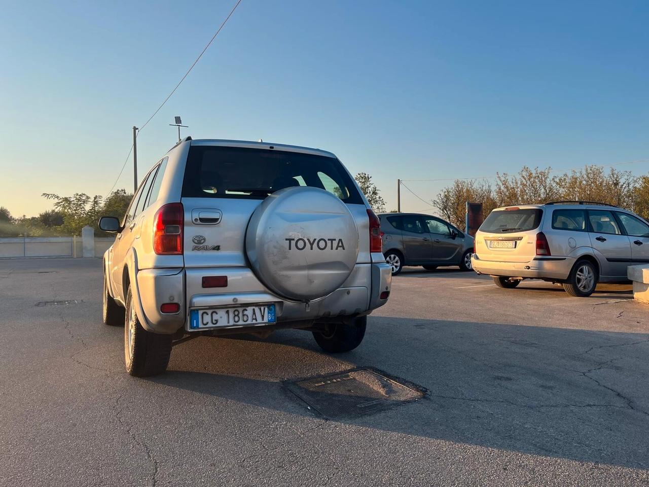 Toyota RAV 4 RAV4 2.0 Tdi D-4D cat 5 porte Sol