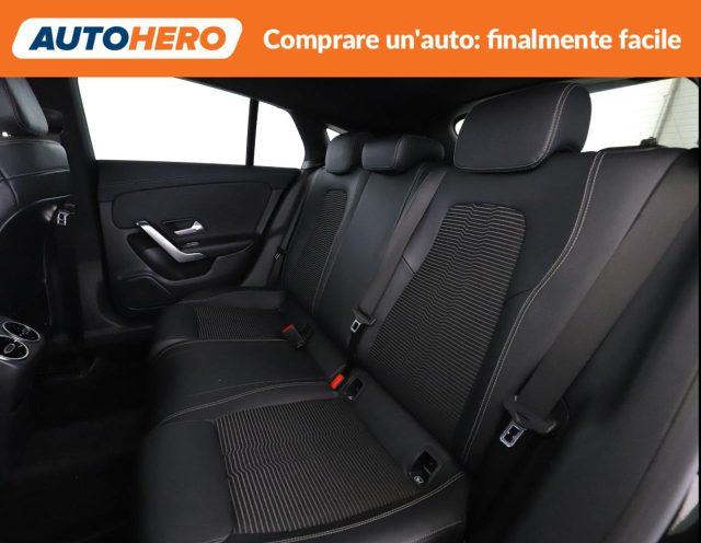 MERCEDES-BENZ CLA 200 d Automatic Shooting Brake Premium