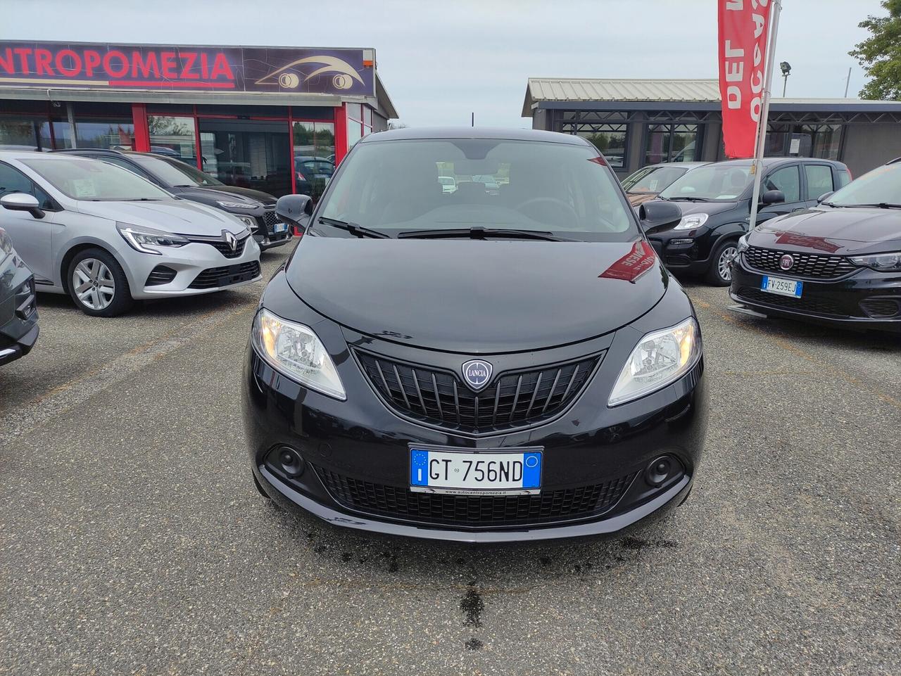 Lancia Ypsilon 1.0 FireFly 5 porte S&S Hybryd Gold