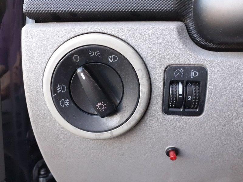 Volkswagen New Beetle 1.6 102CV KM CERTIFICATI SOLO PER COMMERCIANTI