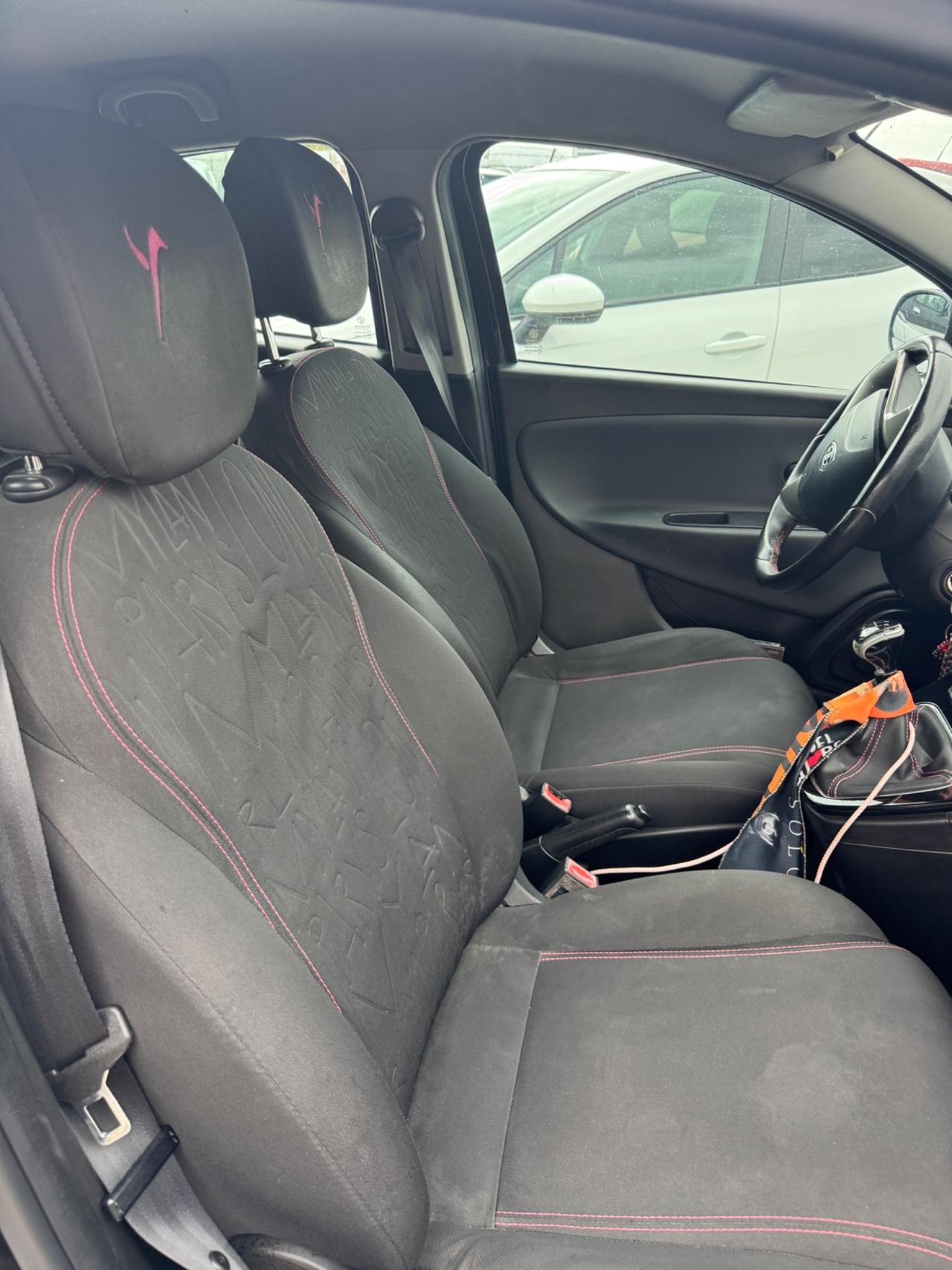 Lancia Ypsilon 1.3 MJT 16V 95 CV 5 porte S&S Platinum