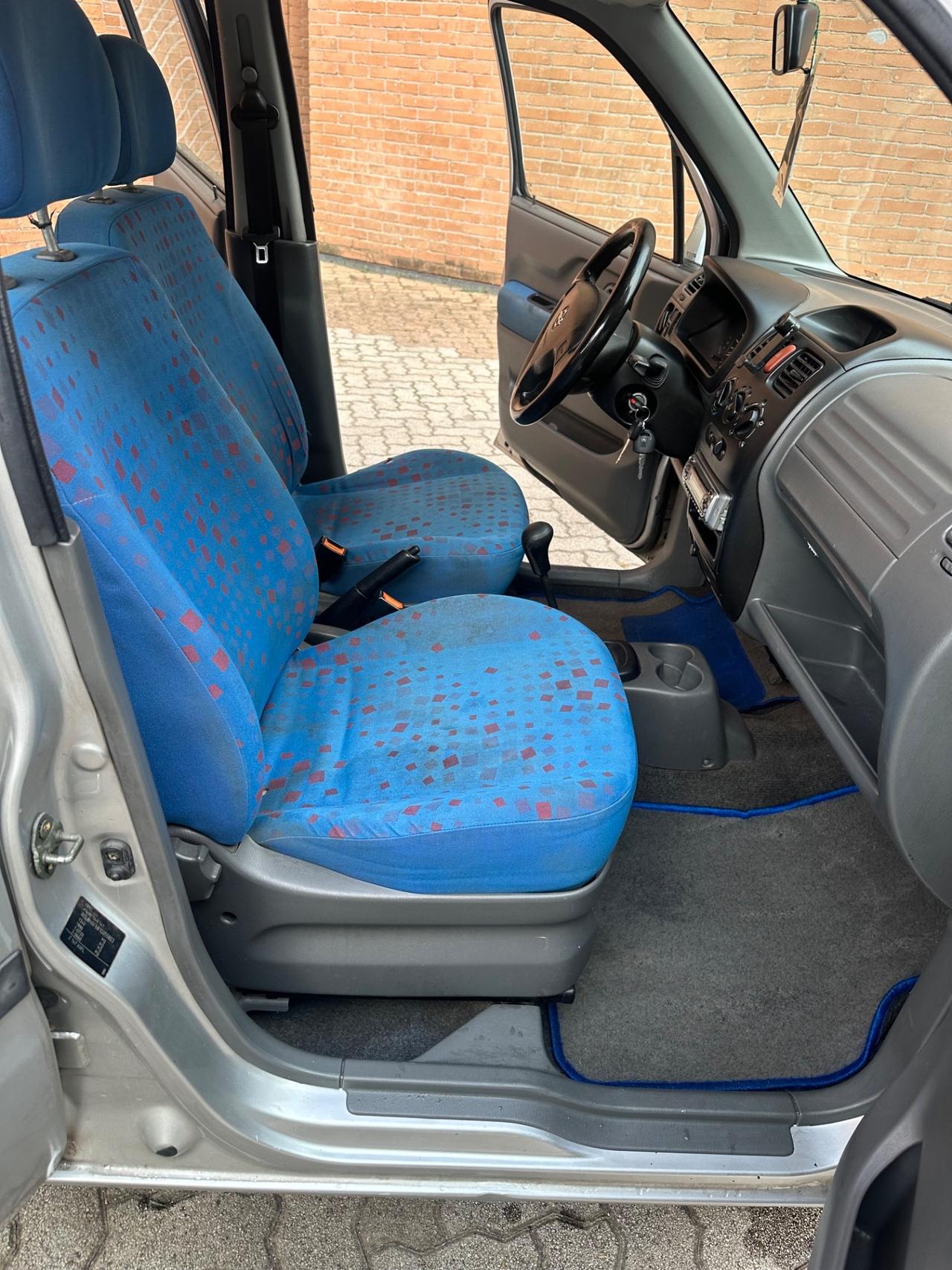 Opel Agila 1.2 16V Cosmo