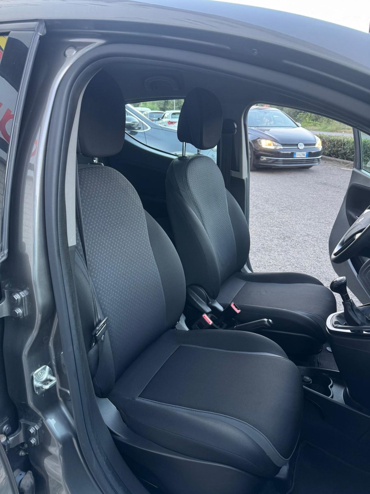 Lancia Ypsilon 1.3 MJT 16V 95 CV 5 porte S&S Gold