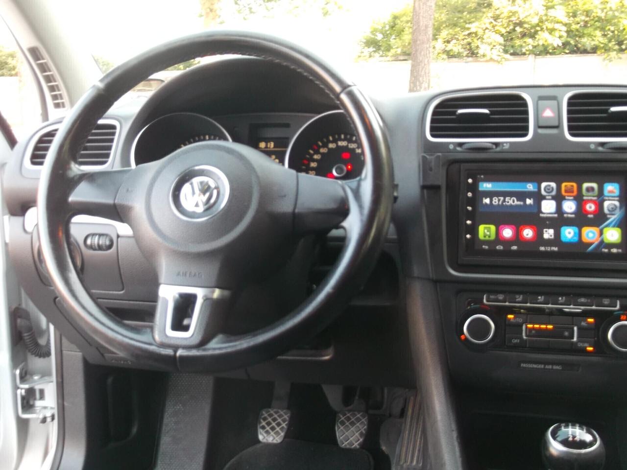Volkswagen Golf 1.6 TDI Comfortline 2011