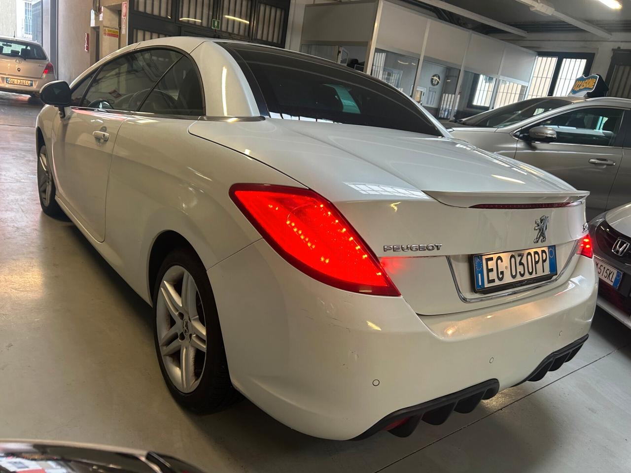 Peugeot 308 1.6 e-HDi 112CV Stop&Start CC Allure