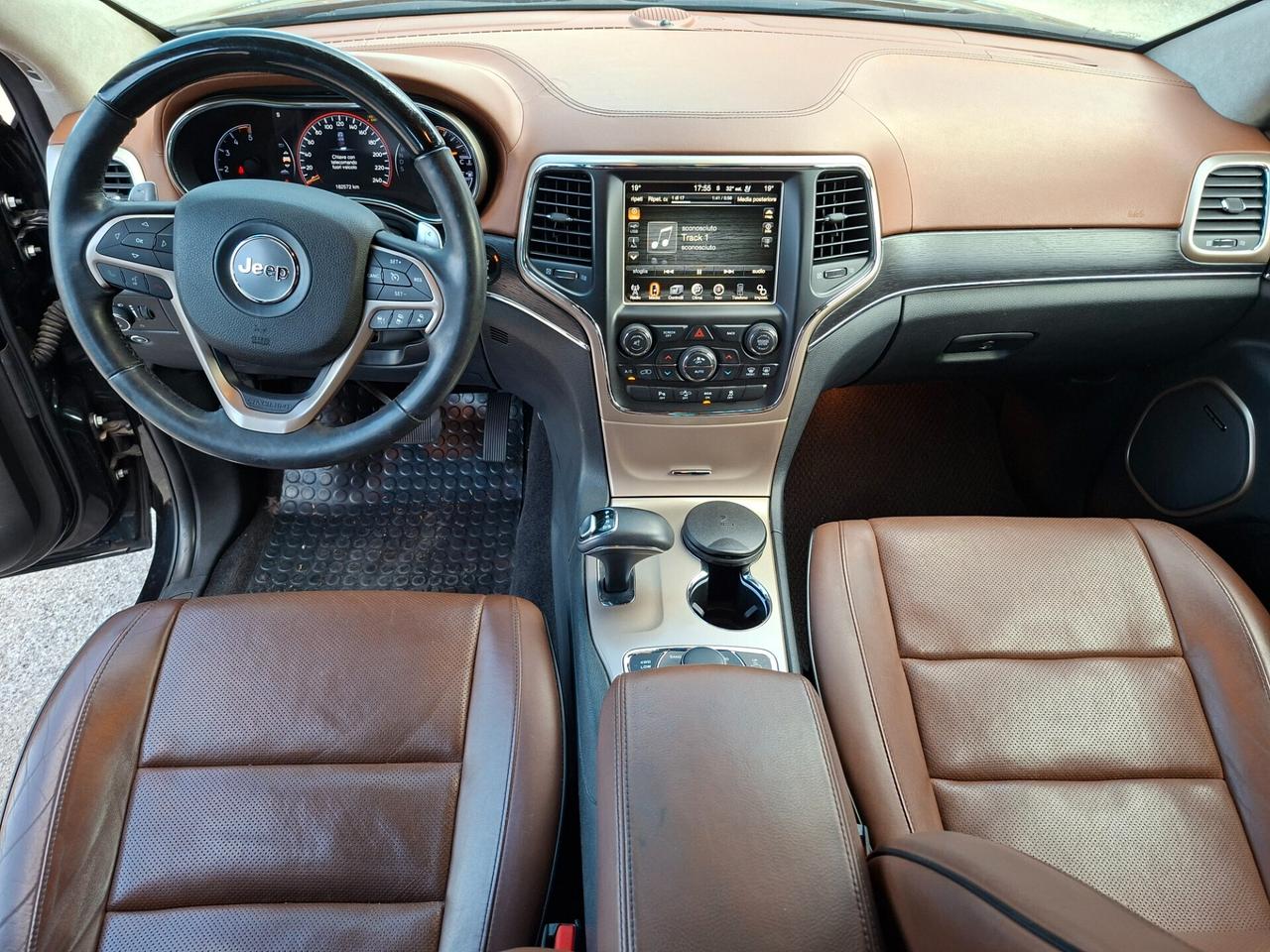 Jeep Grand Cherokee Summit - 2016