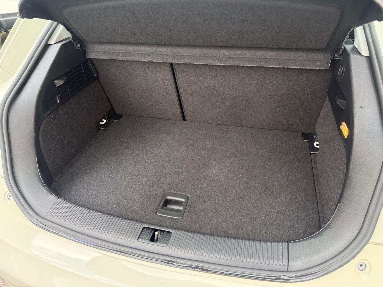 Audi A1 1.2benzina - 2013