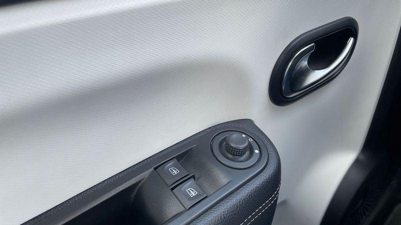 Renault Twingo 1.0 SCe 65cv Duel