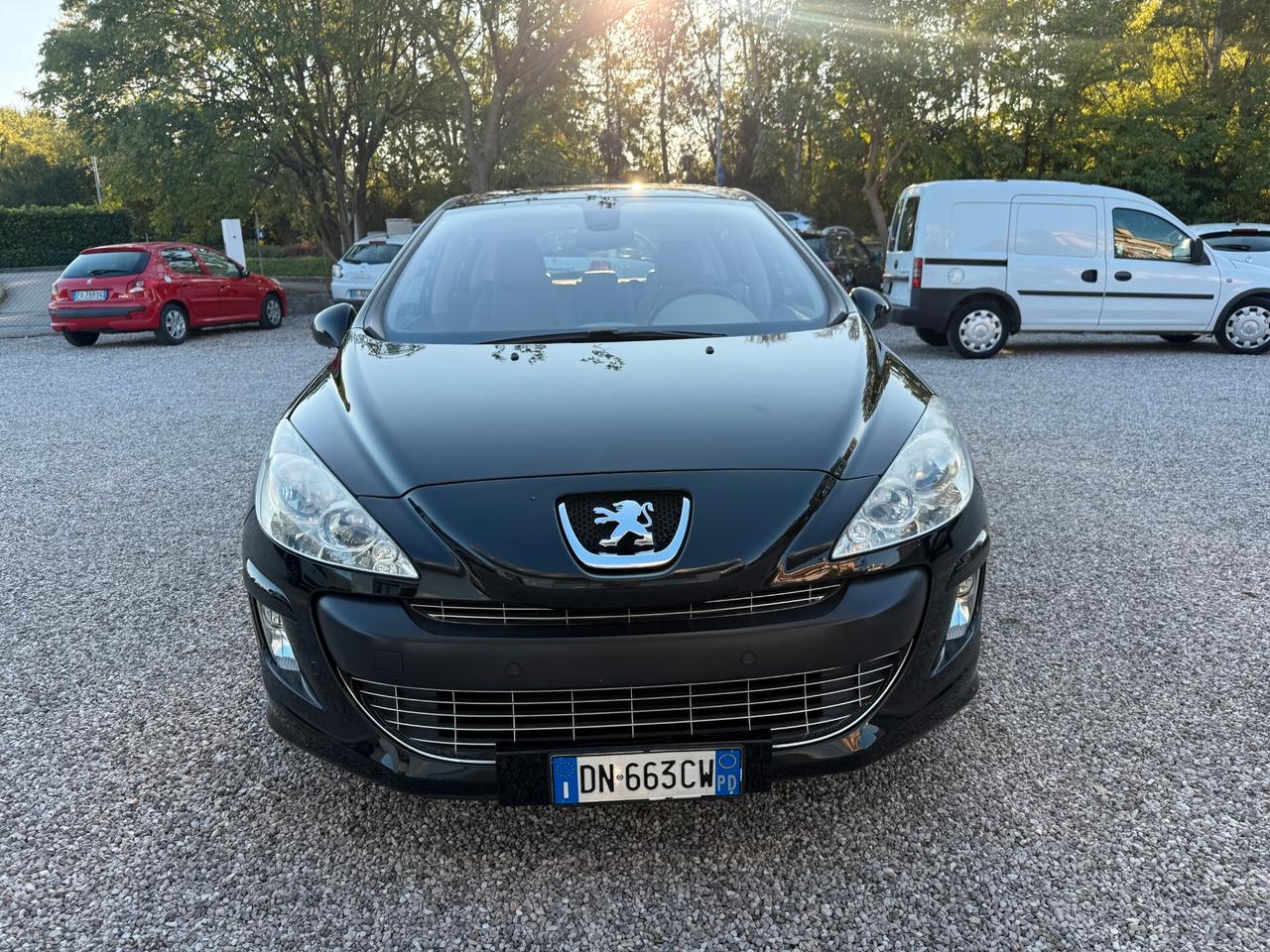 Peugeot 308 1.6 HDi 110CV 5p. Premium (5 Marce)
