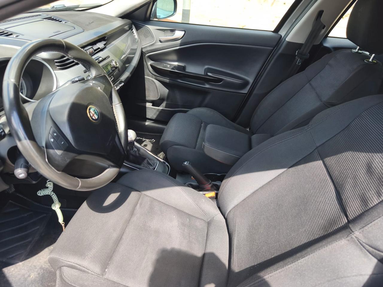 Alfa Romeo Giulietta 1.6 JTDm-2 105 CV Exclusive
