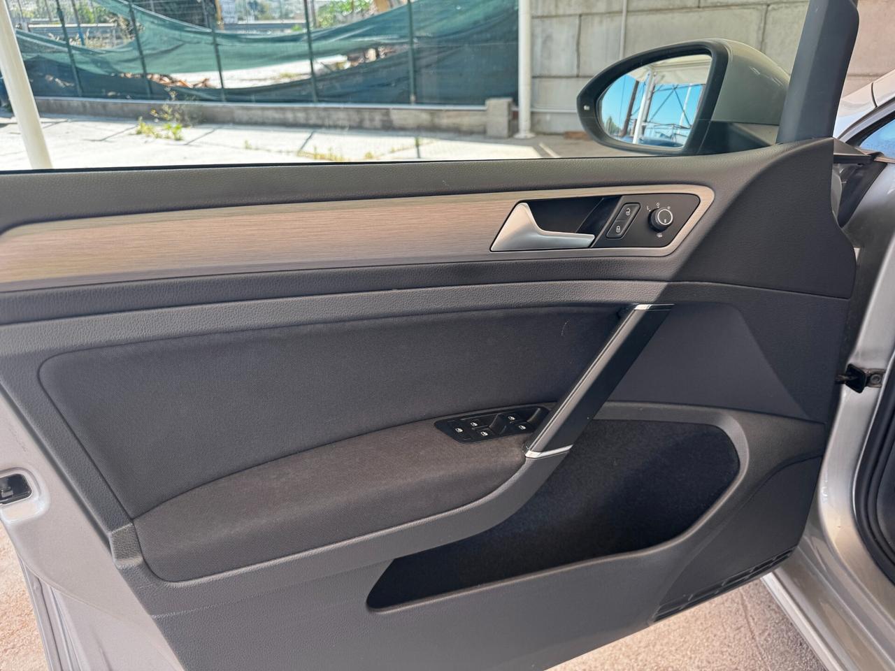 Volkswagen Golf 1.6 TDI 110 CV Comfortline - 2017