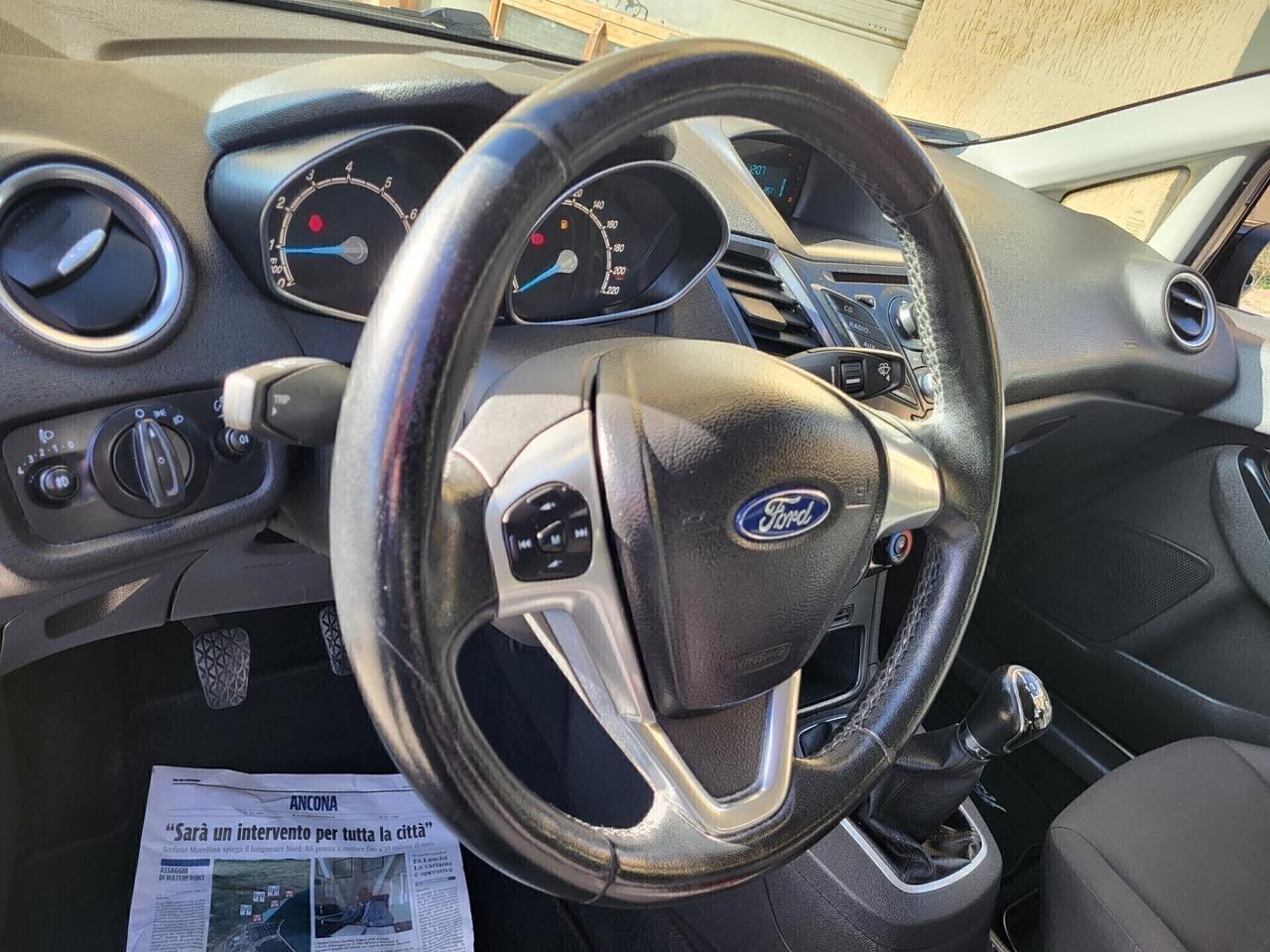FORD FIESTA 1.2-UNICA PROPRIETAR -FOTO 3 REVISIONI