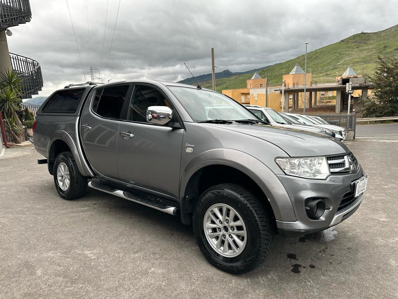 Mitsubishi L200 2.5 DI-D Double Cab Intense