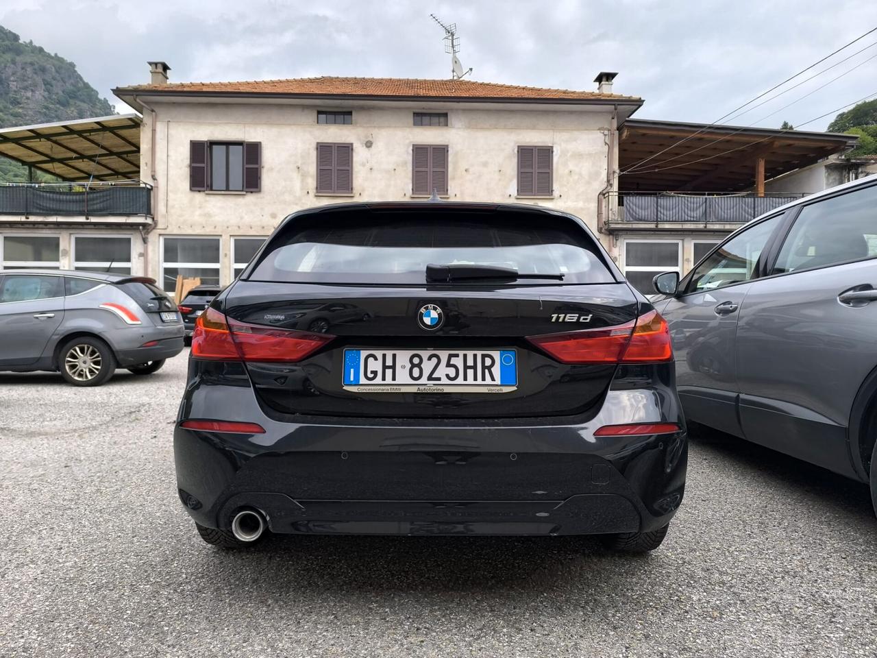 Bmw 116 116d 5p. Business Advantage