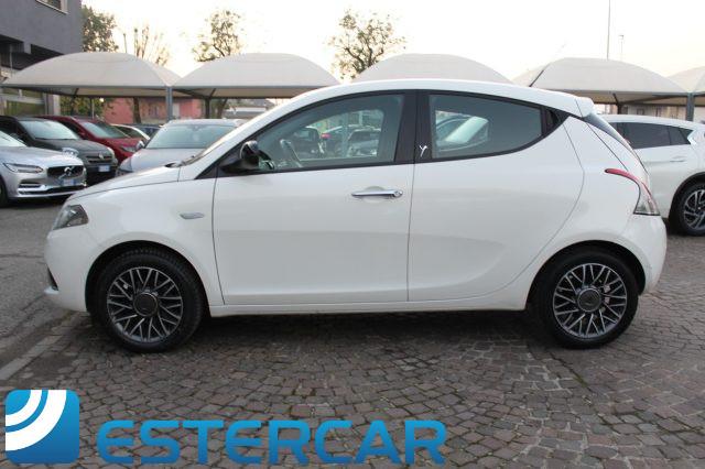 LANCIA Ypsilon 1.2 69CV 5 porte Gold NEOPATENTATI