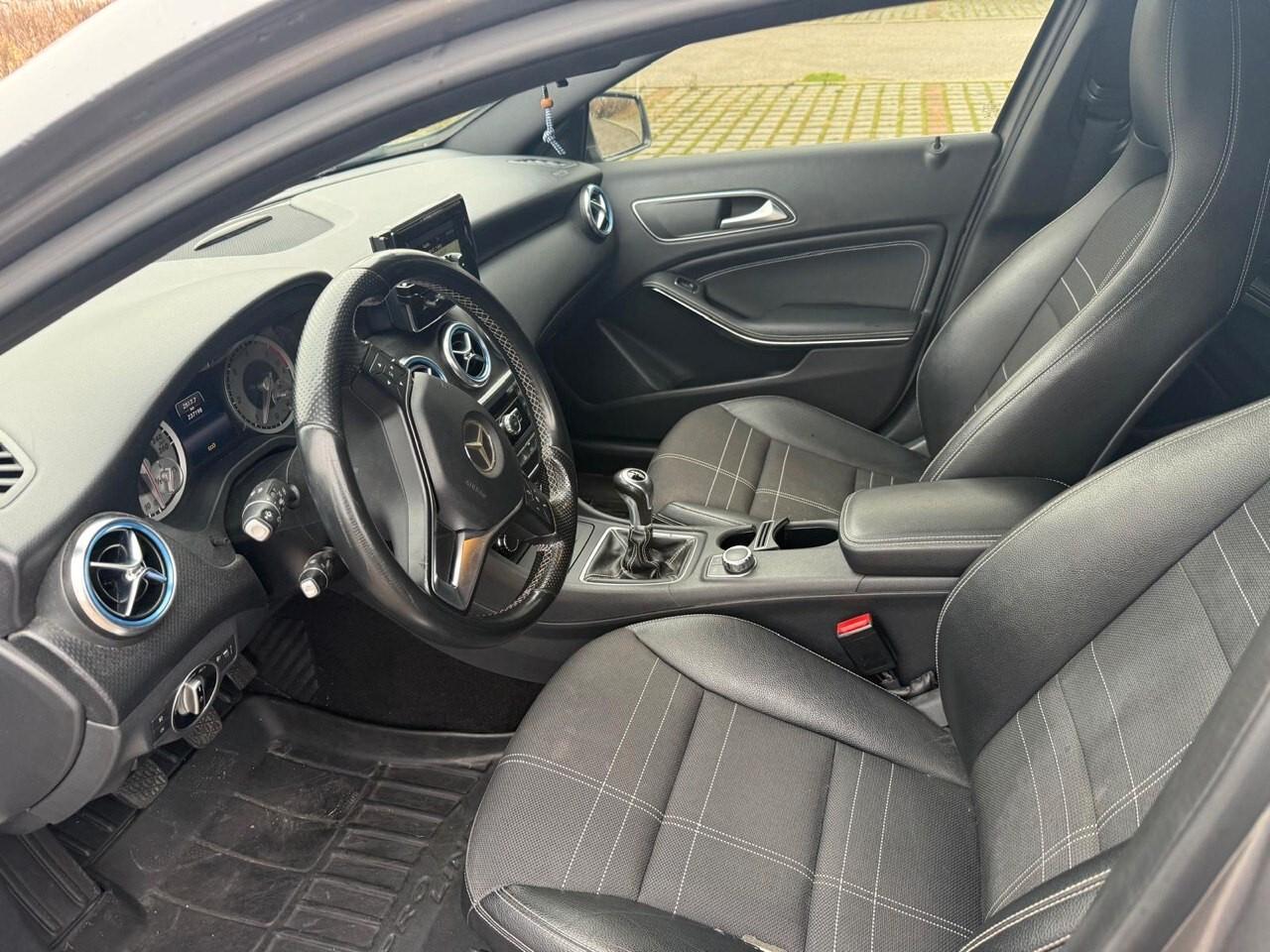 Mercedes-benz A 180 CDI Dark Night Edition