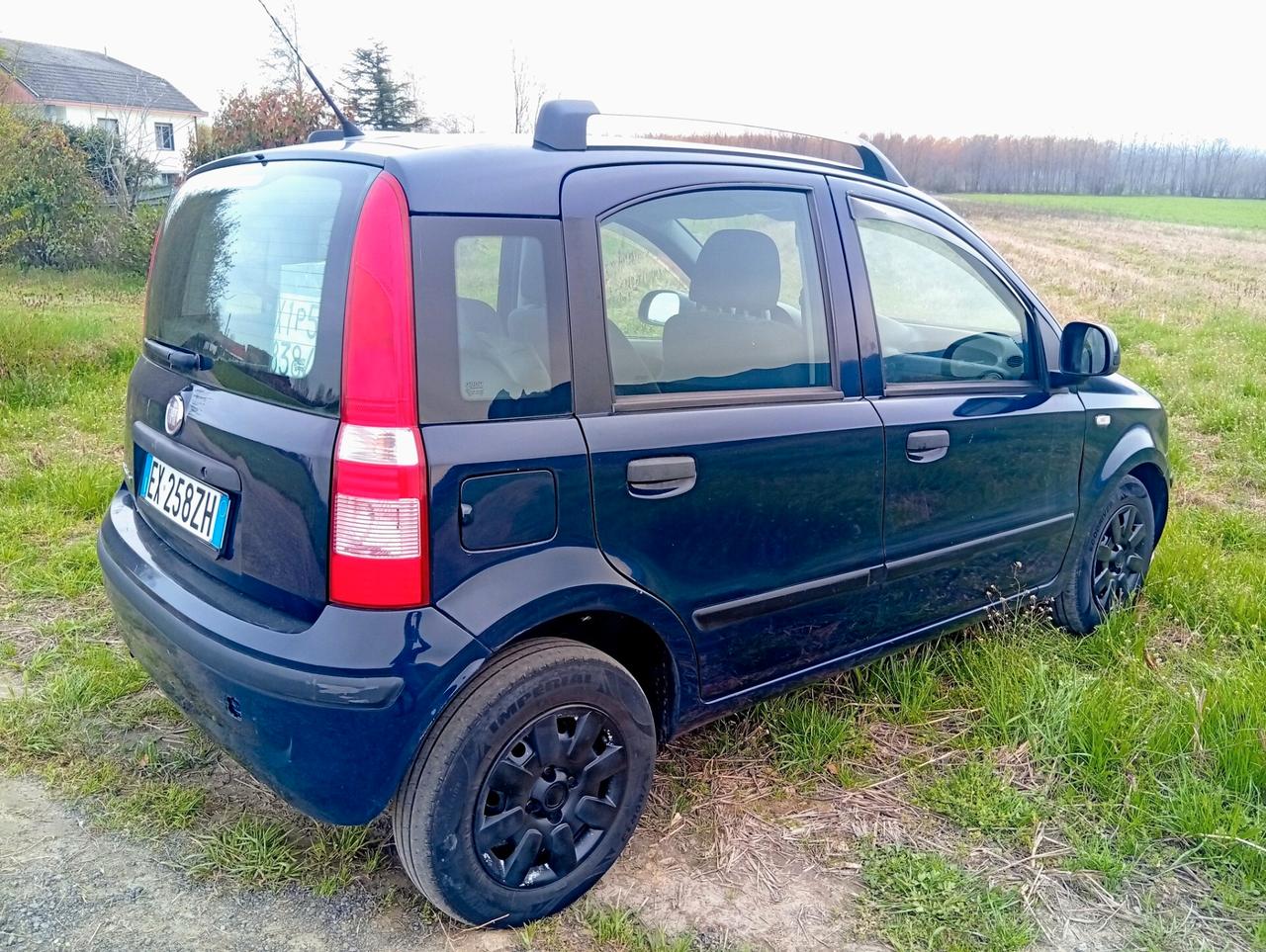 Fiat Panda 1.2 Emotion 60Cv 2010 118.500km .