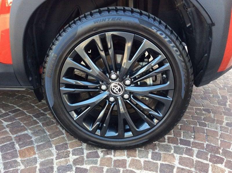 Toyota Yaris Cross 1.5 Hybrid 5p. E-CVT AWD-i Adventure