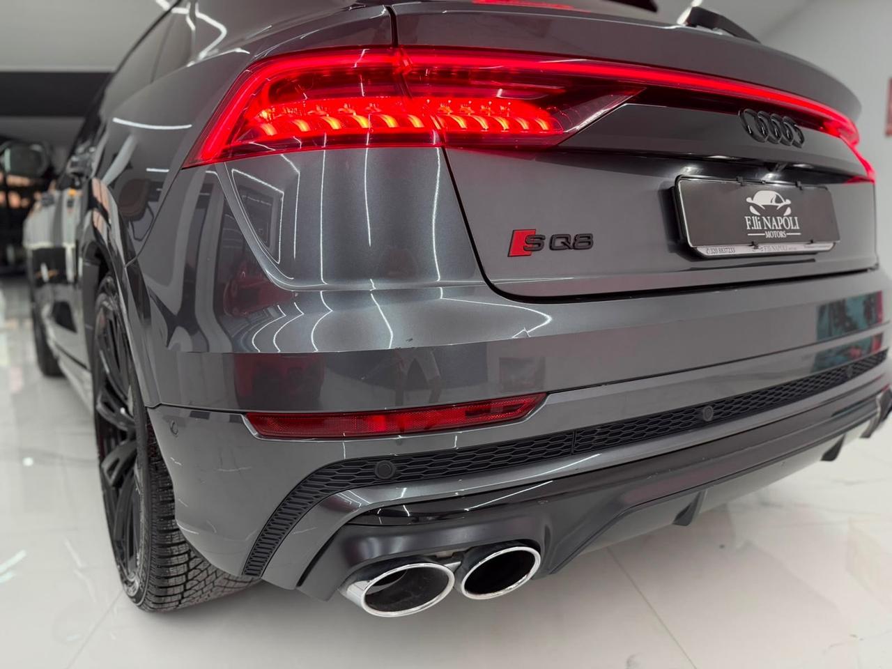 Audi Q8 SQ8 TFSI quattro tiptronic