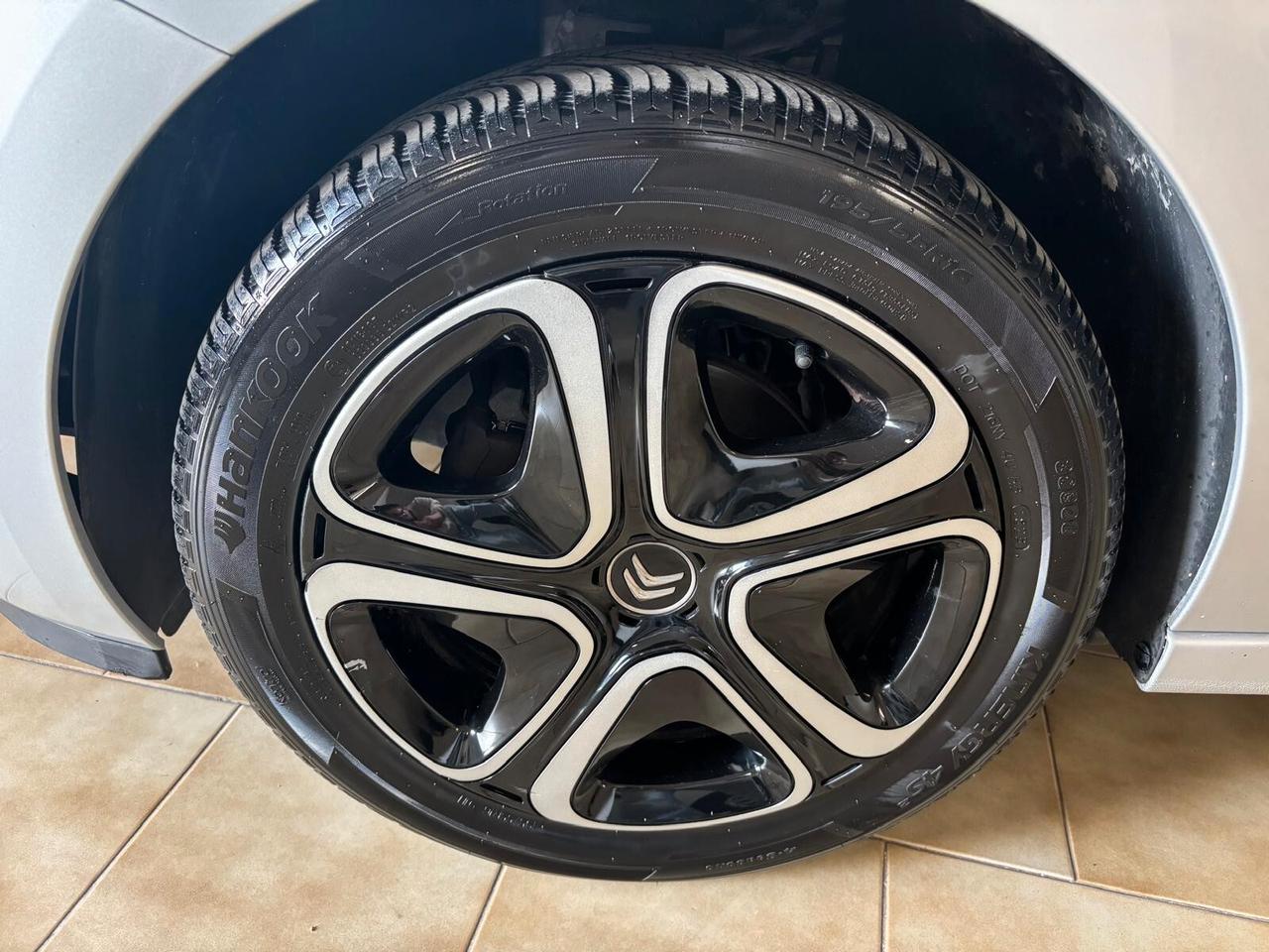 CITROEN C3 ANNO 2016 DS 1.6 ADATTA NEOPATENTATI KM 113 MILA