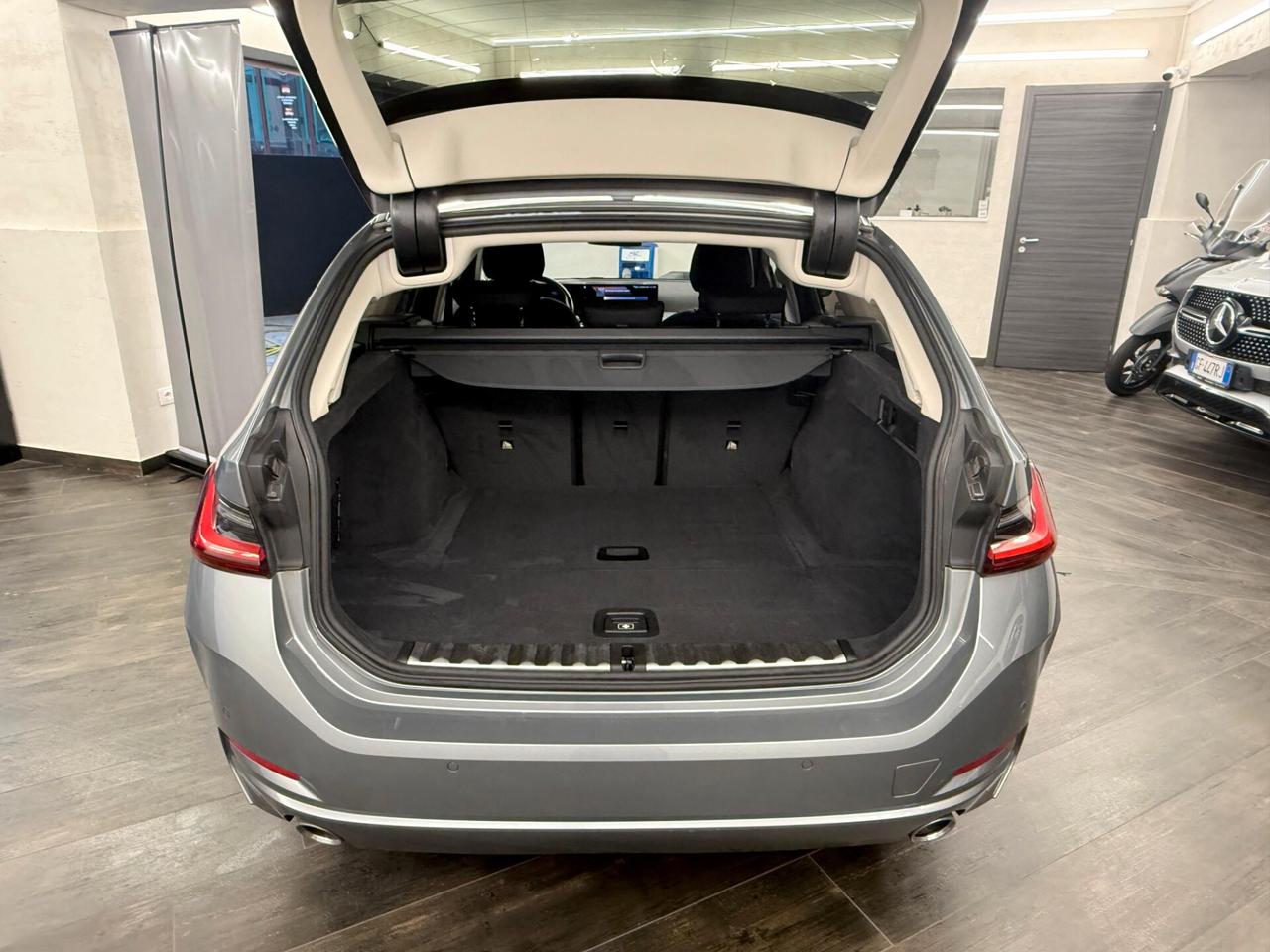 Bmw serie 3 sw 318d 48V Touring