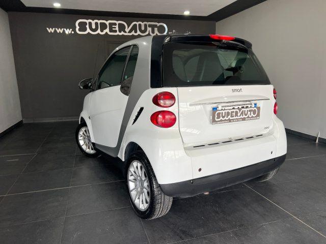 SMART ForTwo 1000 62 kW coupé pulse