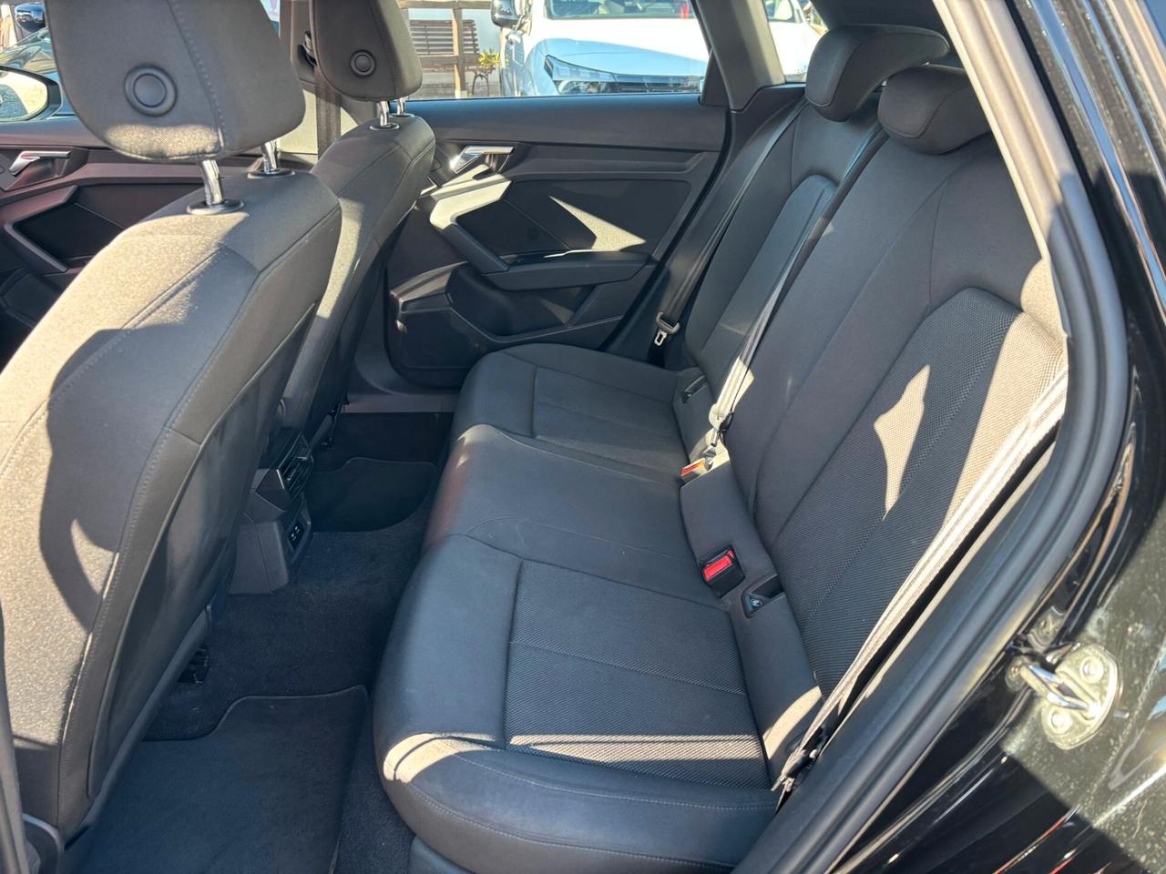 Audi A3 SPB 30 TDI Business Advanced