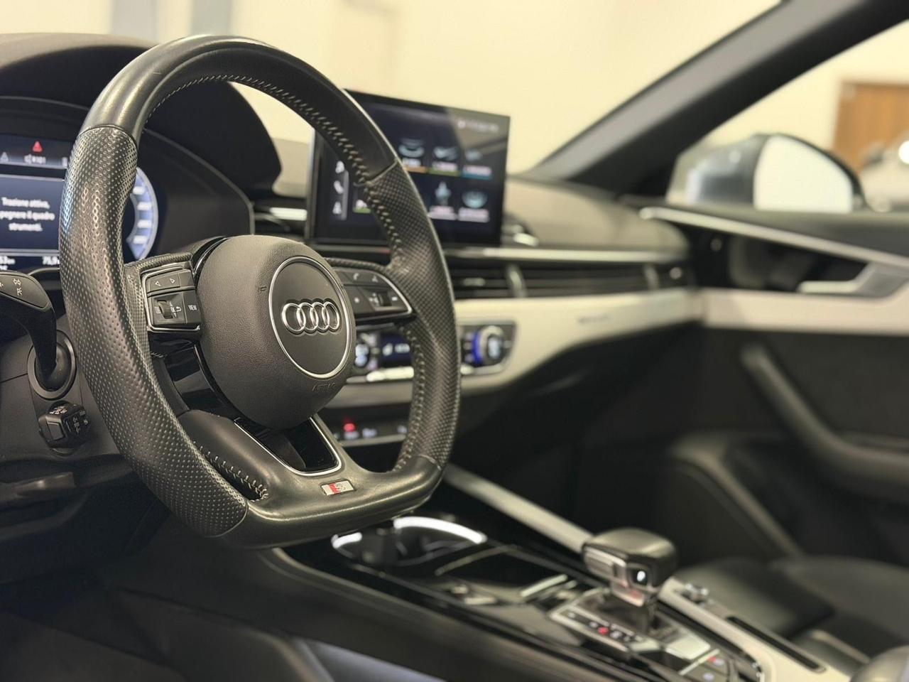 Audi A4 Avant 45 TDI quattro tiptronic S line edition MY21