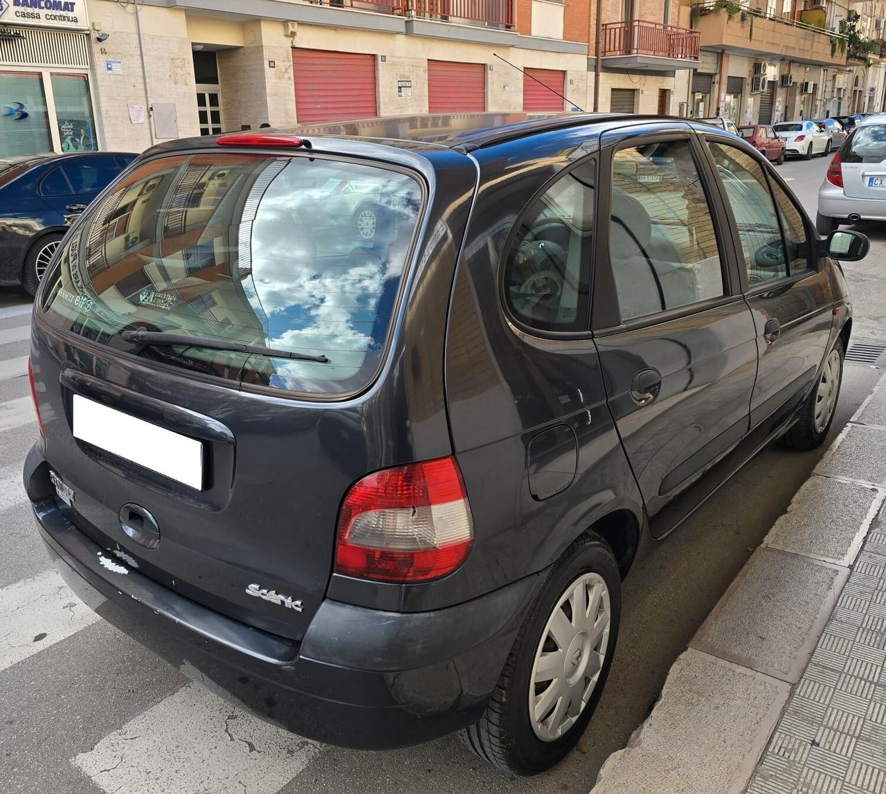 Renault Scénic 1.6 16V Air