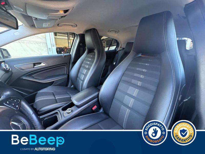 Mercedes-Benz GLA 200 D SPORT AUTO