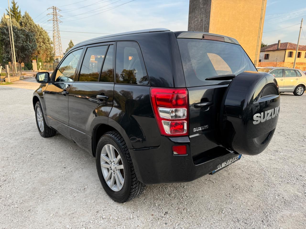 Suzuki Grand Vitara 1.9 DDiS 5 porte Executive
