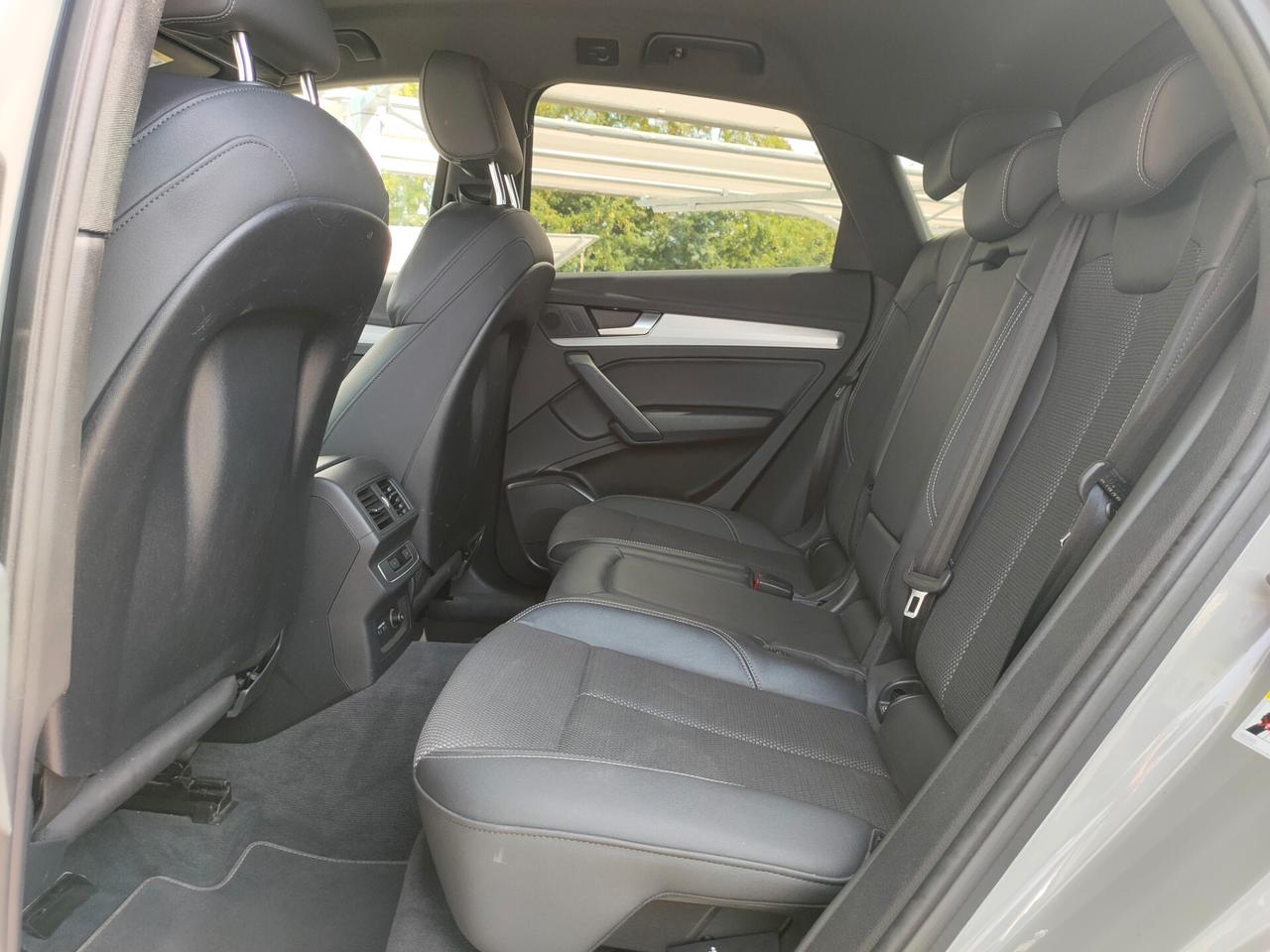 Audi Q5 50 TFSI e quattro S tronic line