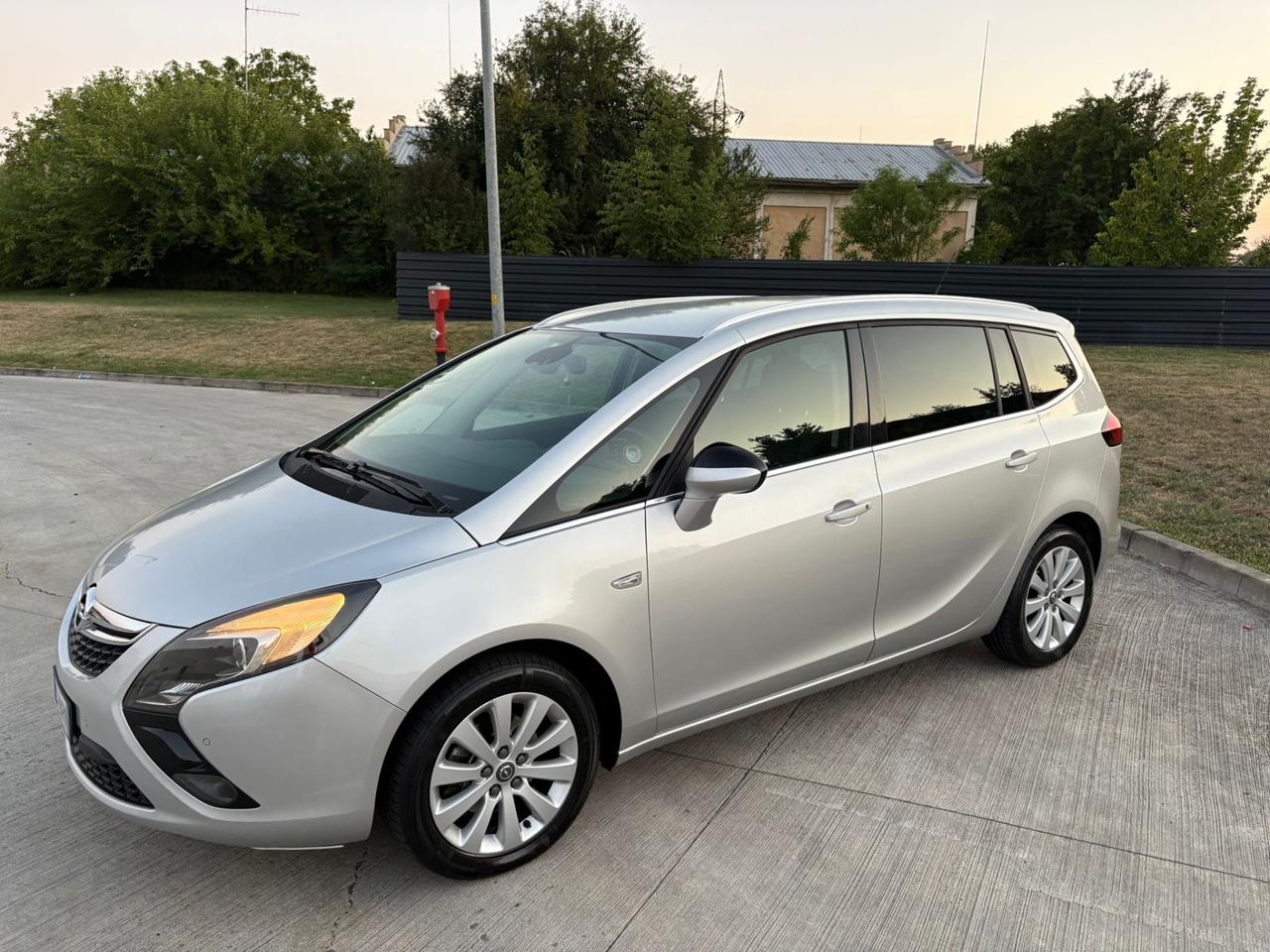 Opel Zafira Tourer 2.0 CDTi 110CV 7 Posti Cosmo