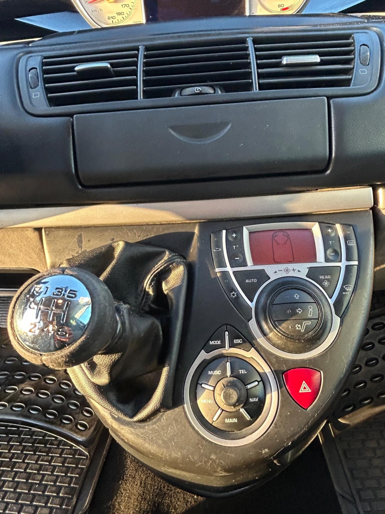 Peugeot 807 2.0 HDi 163CV SV