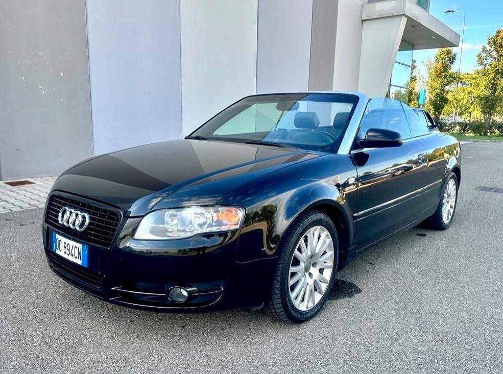 Audi A4 Cabriolet 2.5 V6 TDI cat