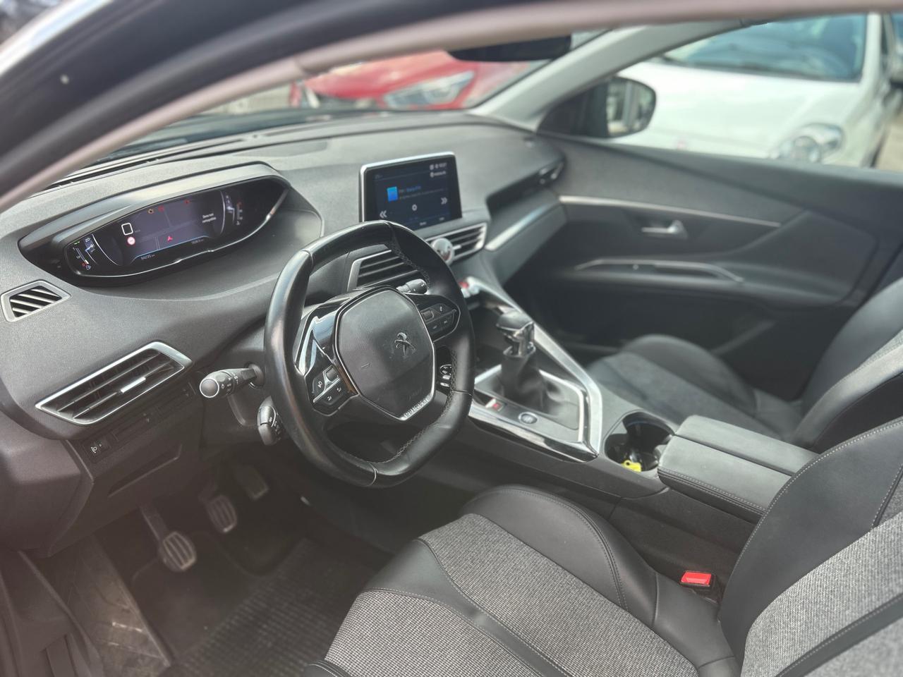 Peugeot 3008 1.5 bluehdi Allure s&s 130cv