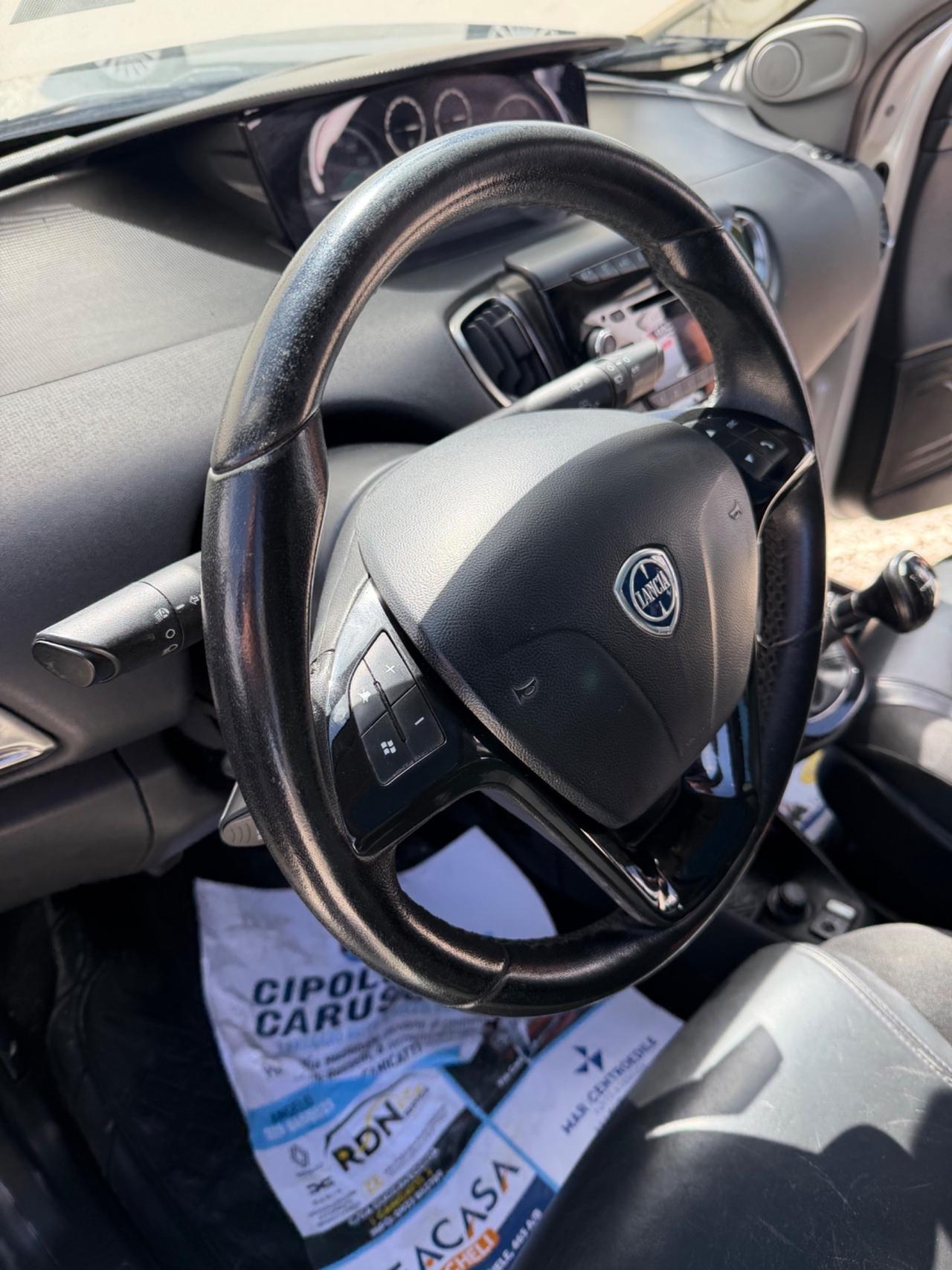 Lancia Ypsilon 1.3 MJT 16V 95 CV 5 porte S&S Platinum