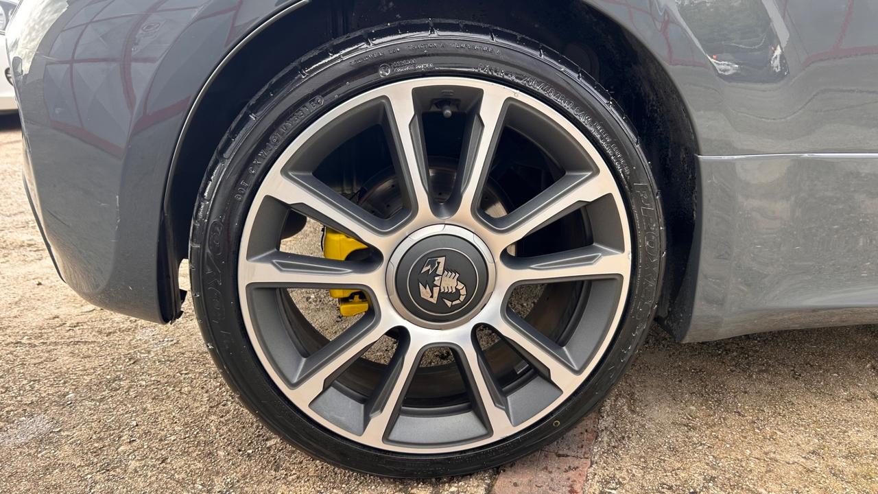 Abarth 595 1.4 Turbo T-Jet 165 CV Turismo