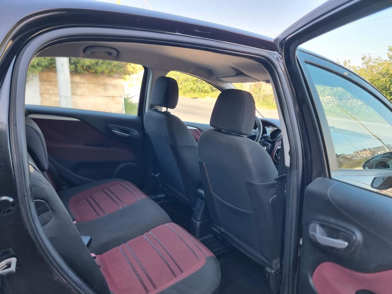 Fiat Punto Evo 1.4 5 porte Dynamic GPL GANCIO TRAINO OMOLOGATO