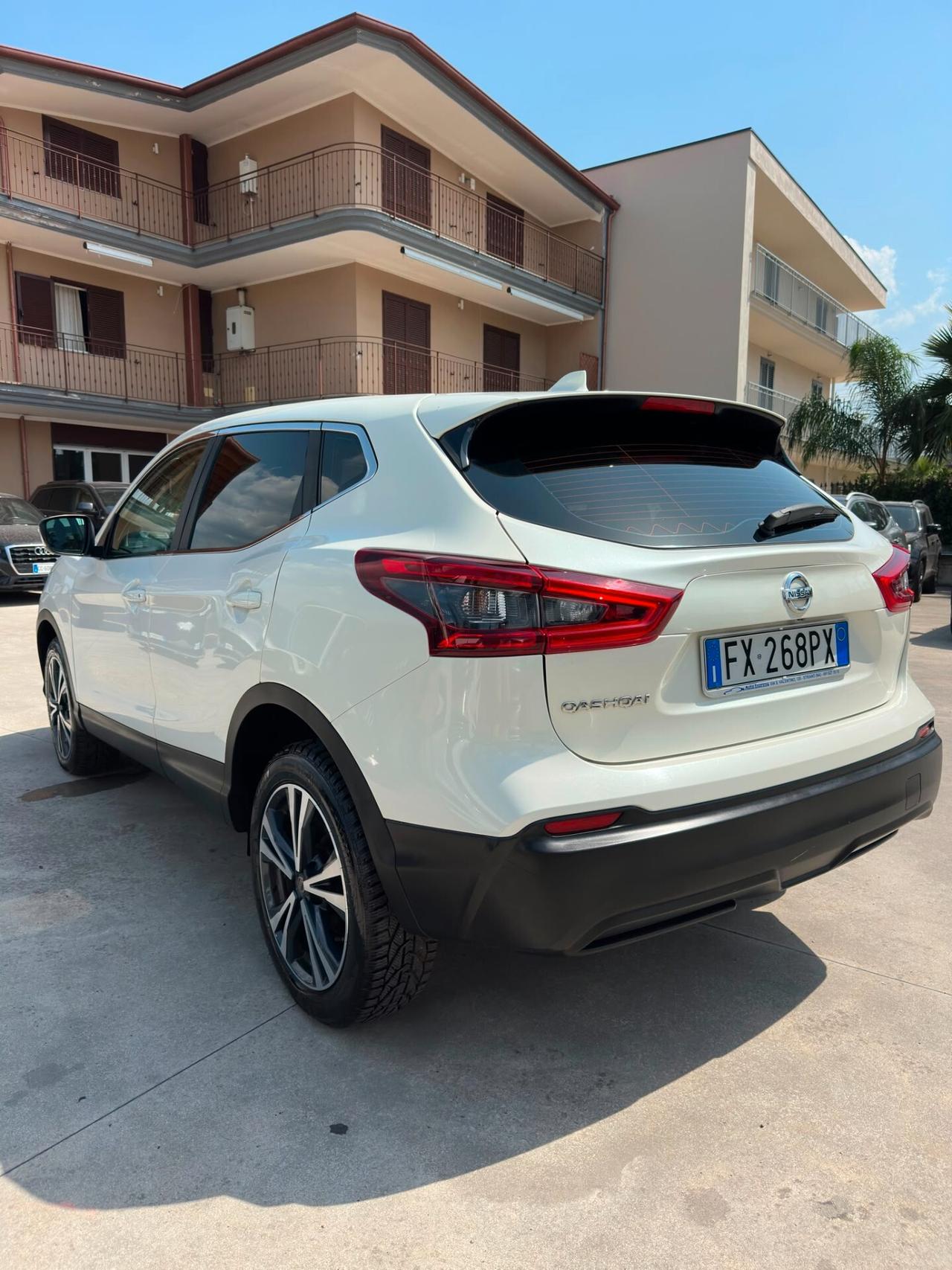 Nissan Qashqai 1.5 dCi 115 CV Visia